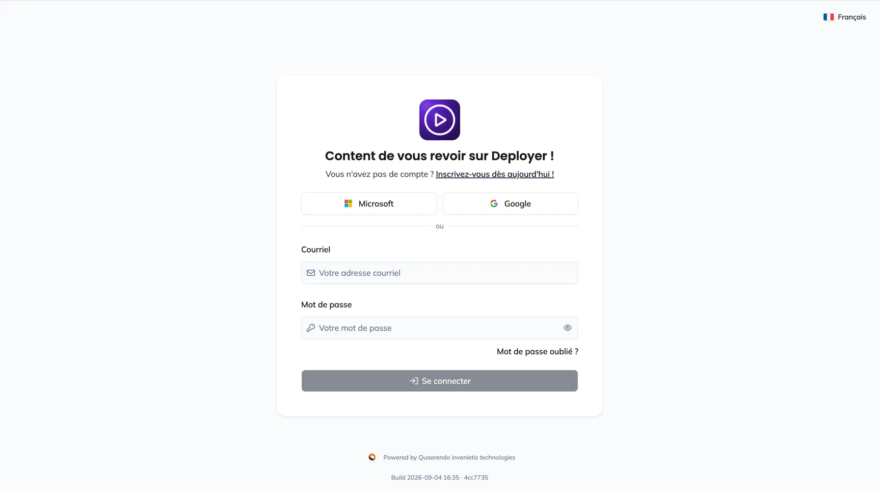 L'écran de connexion de Deployer, avec les boutons Microsoft et Google au-dessus du formulaire